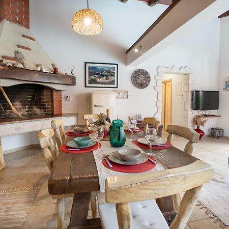 Villa A&A بيوغْغاد نا موغو المظهر الخارجي الصورة