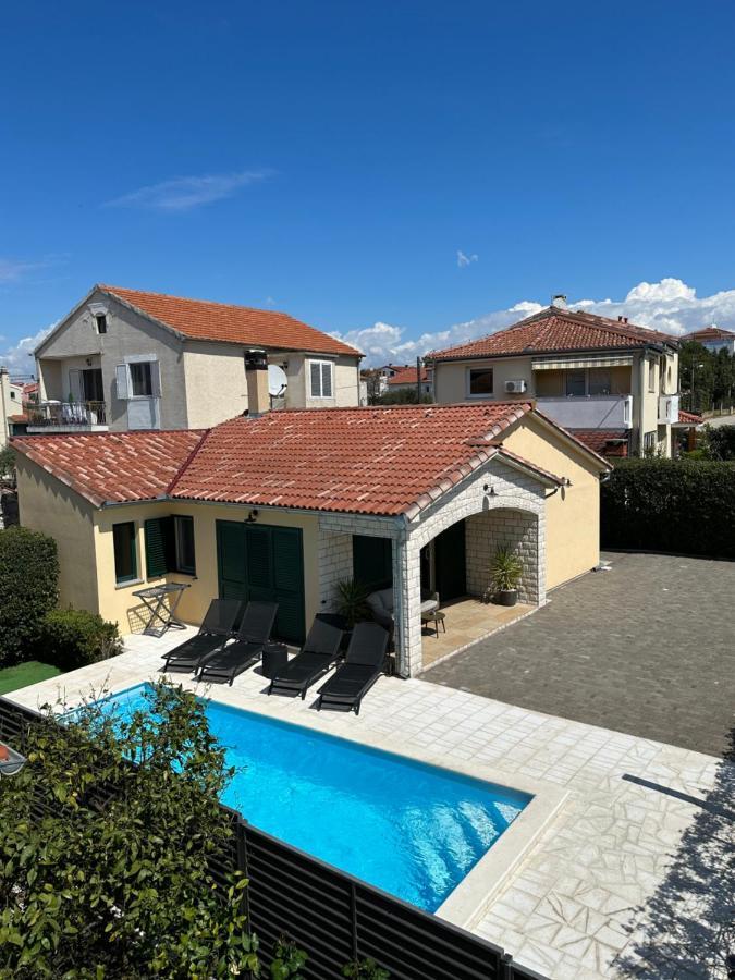Villa A&A بيوغْغاد نا موغو المظهر الخارجي الصورة